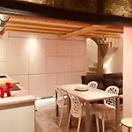 Semesterbostad The Tiny House Honfleur